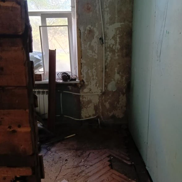 Нежилое помещение 13,2 кв.м. на 2-й Комсомольской ул.